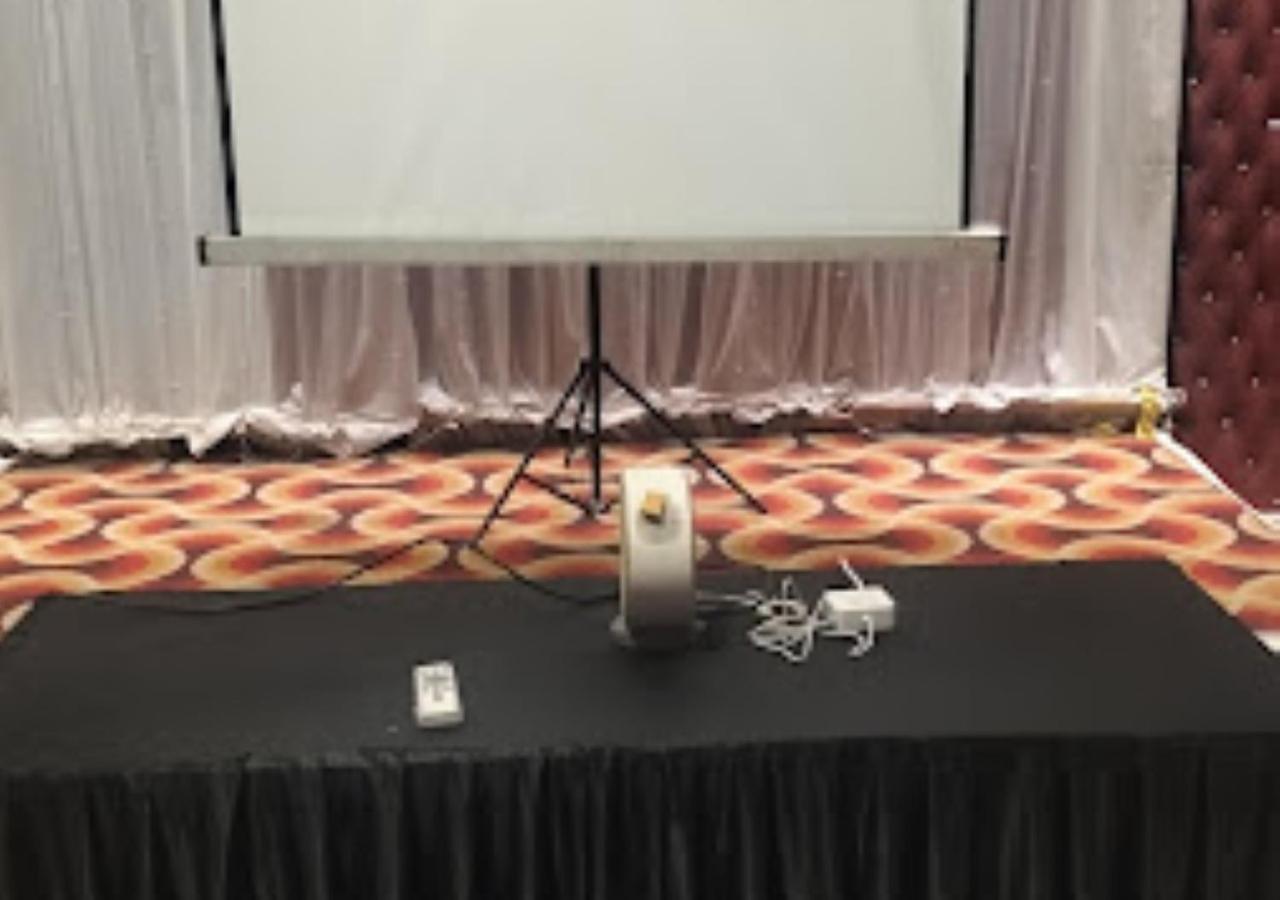 Hotel Siddharth Premiere Chandrapur Kültér fotó
