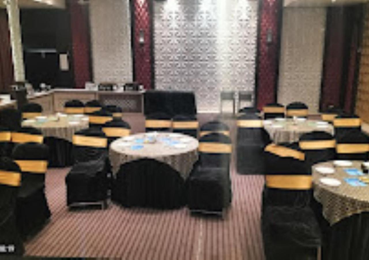 Hotel Siddharth Premiere Chandrapur Kültér fotó