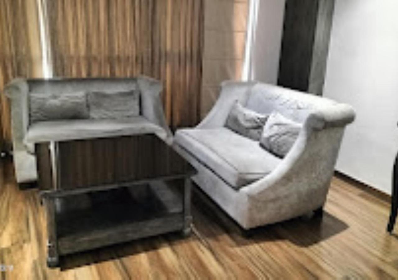 Hotel Siddharth Premiere Chandrapur Kültér fotó